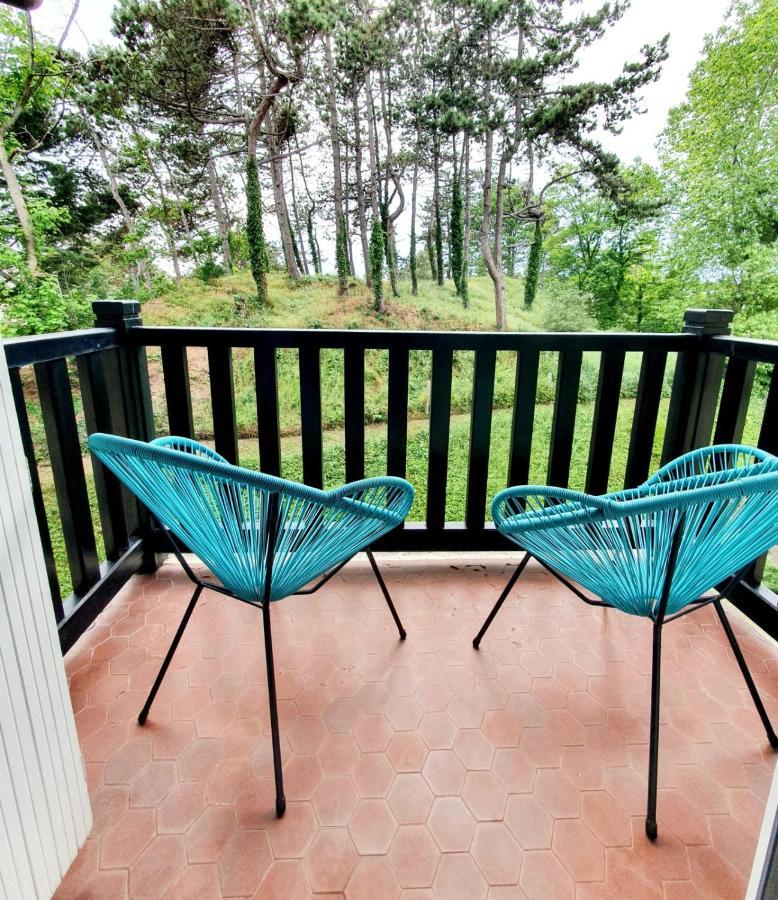 Le bord de plage Benerville-sur-Mer Extérieur photo